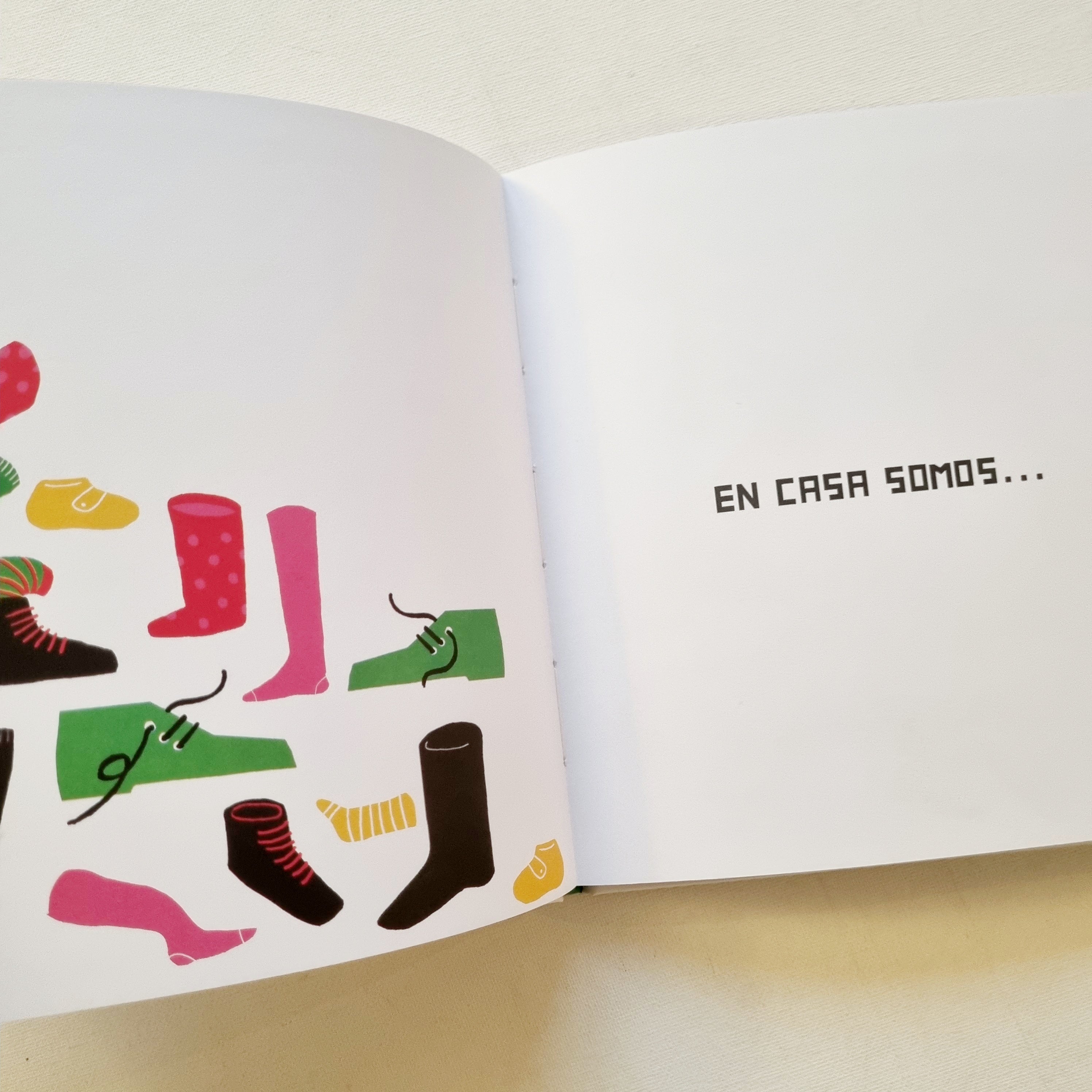 En casa somos . . . En casa somos . . .